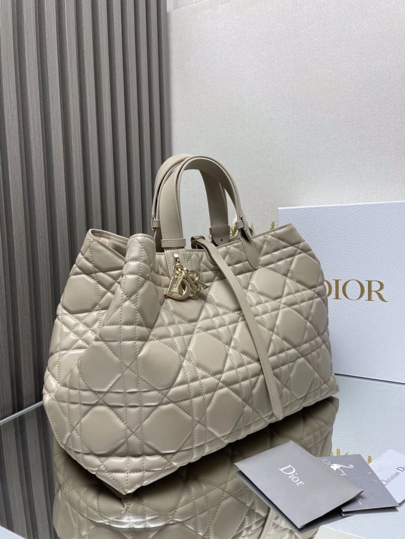 Christian Dior Shopping Bags Seasonal 70516