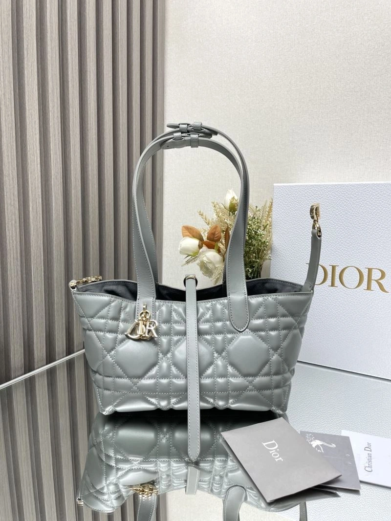 Christian Dior Shopping Bags EyeCatching 70477