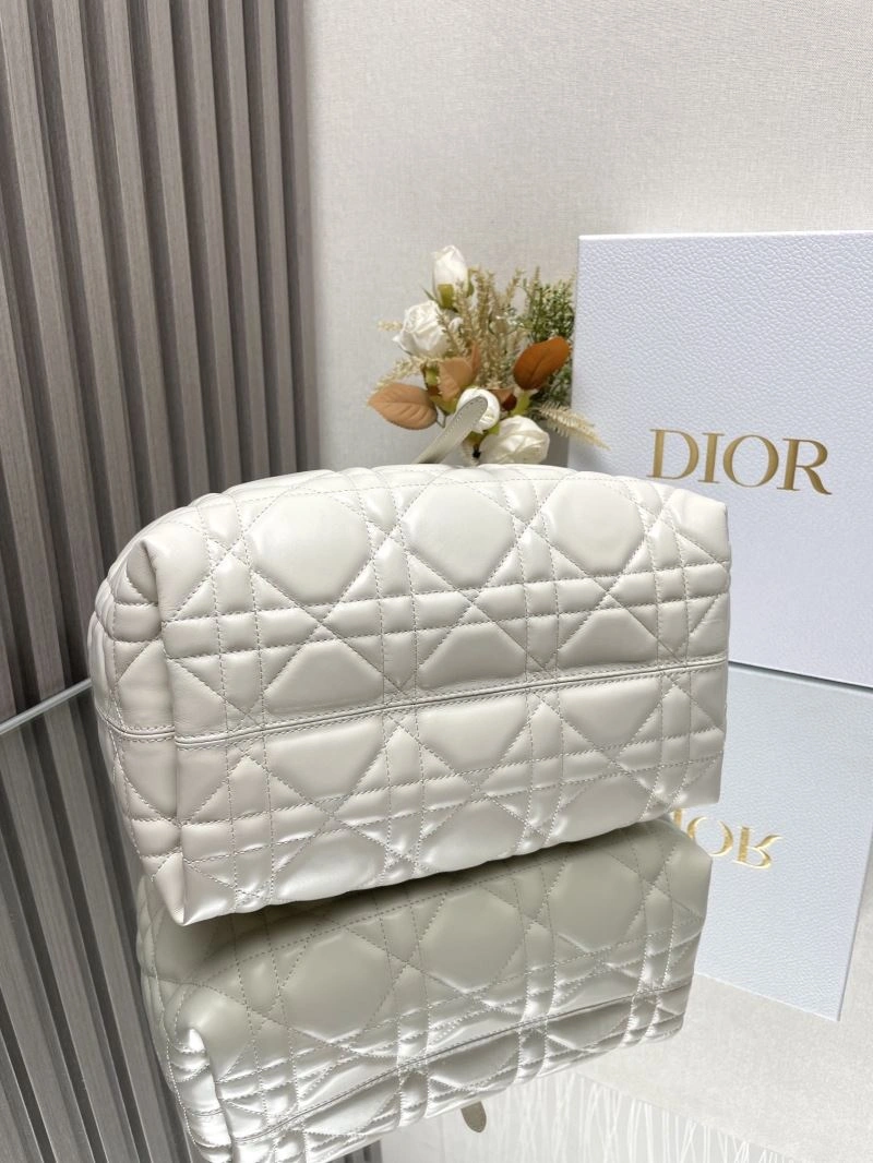 Comfortable Christian Dior Shopping Bags 70479