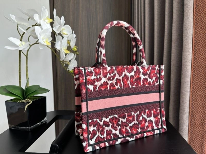 Christian Dior Shopping Bags Colorful 70519