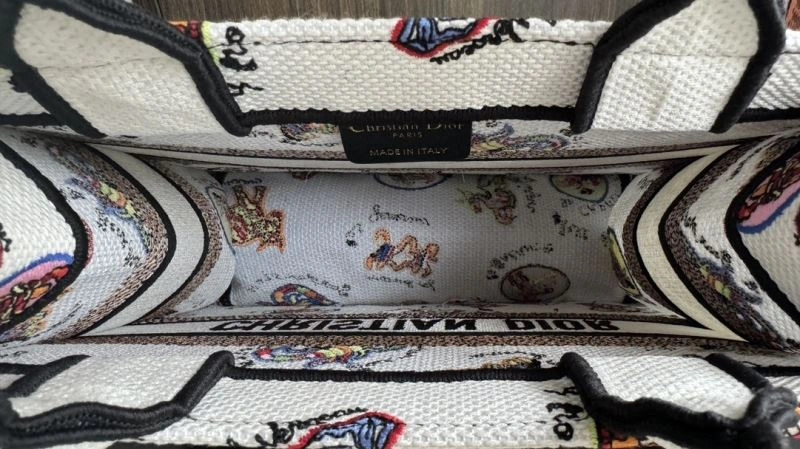 Christian Dior Shopping Bags Sophisticated 70469