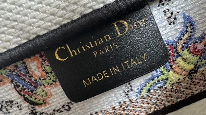 Christian Dior Shopping Bags Sophisticated 70469