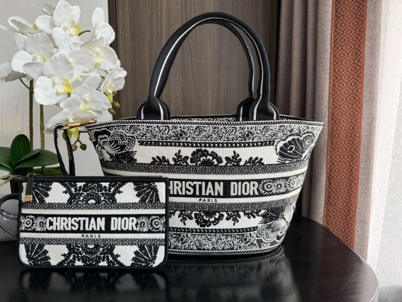 WeatherProof Christian Dior Shopping Bags 70476