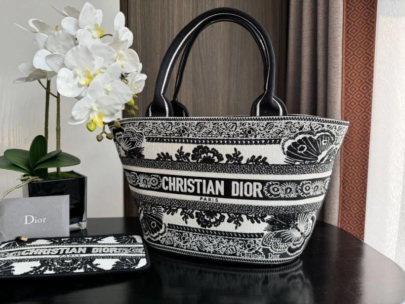 WeatherProof Christian Dior Shopping Bags 70476