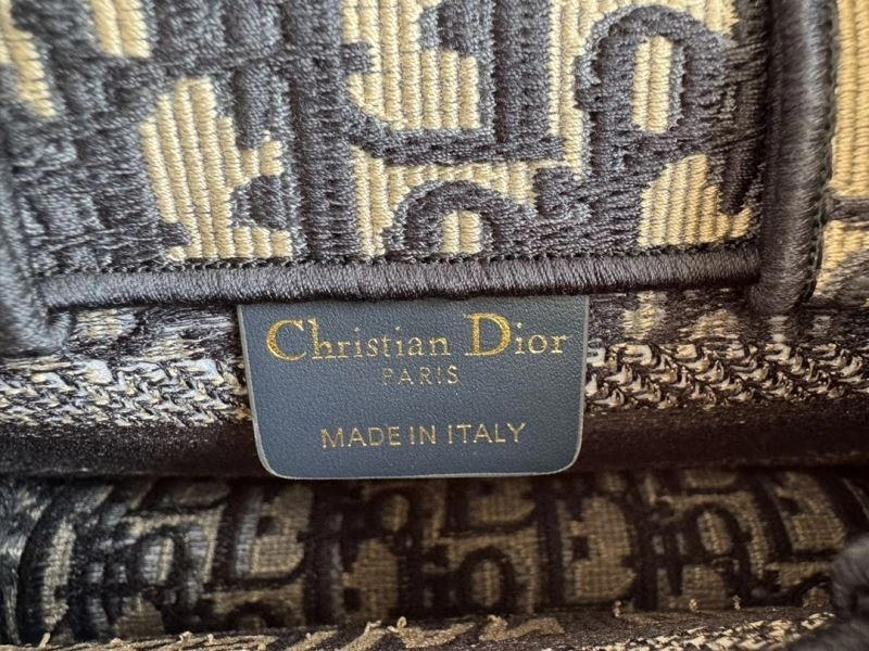 Casual Christian Dior Shopping Bags 70450