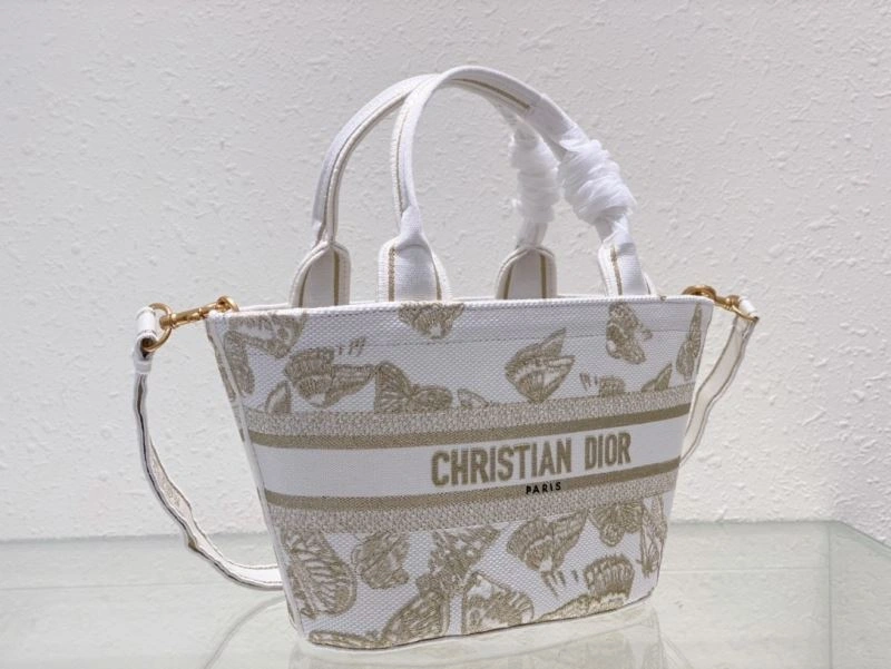Christian Dior Shopping Bags Contemporary 70447