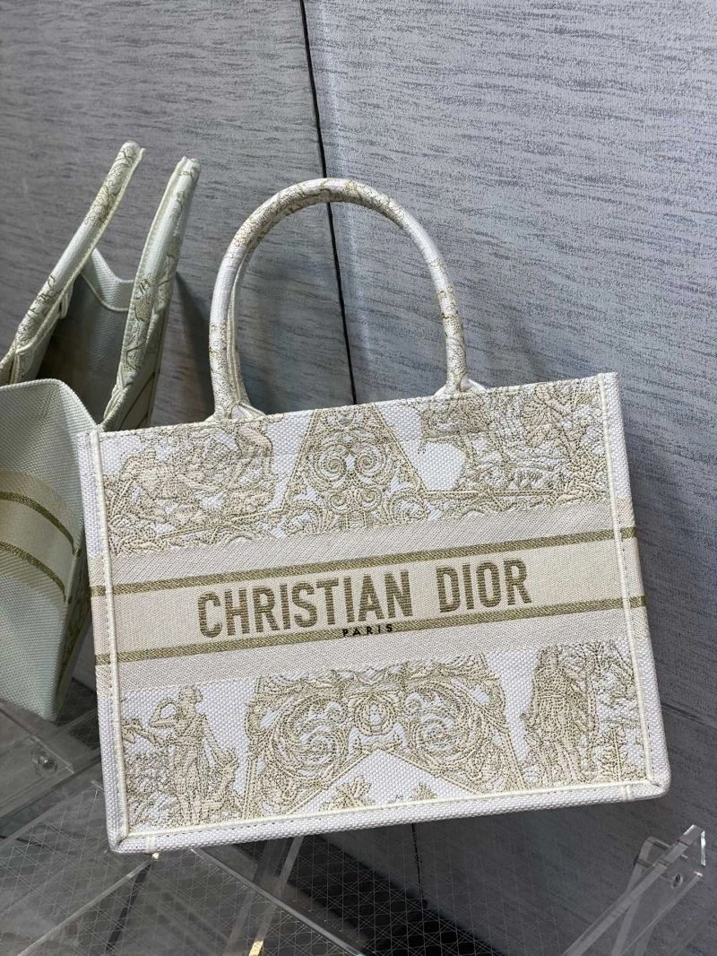 Sophisticated Christian Dior Shopping Bags 70482