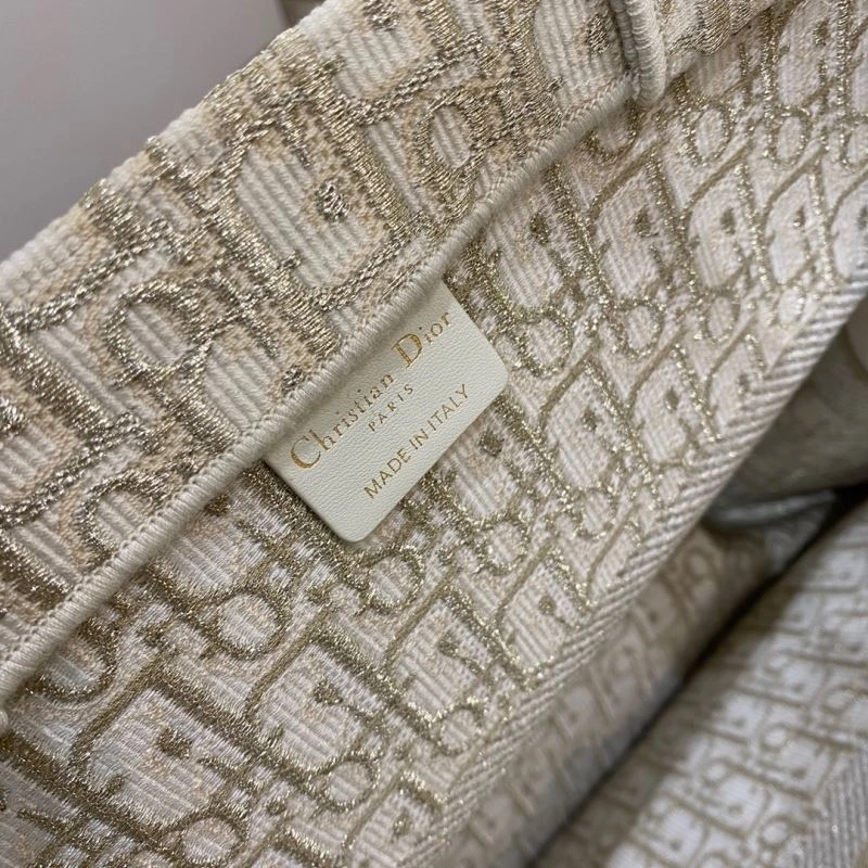 FreshLook Christian Dior Shopping Bags 70433