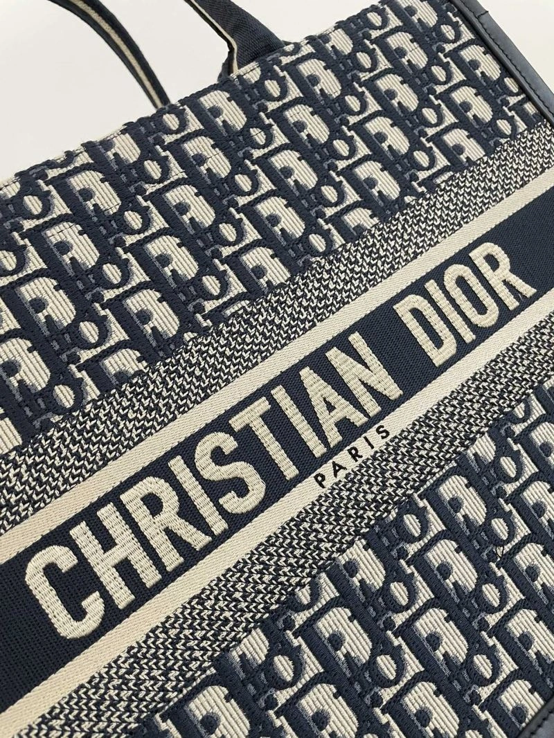 Christian Dior Shopping Bags Sophisticated 70424