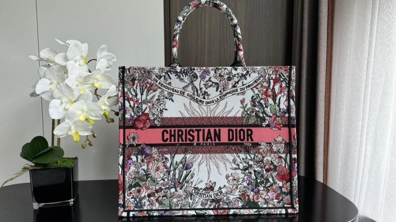 QuickDry Christian Dior Shopping Bags 70425