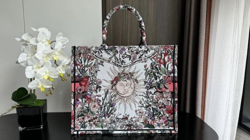 QuickDry Christian Dior Shopping Bags 70425