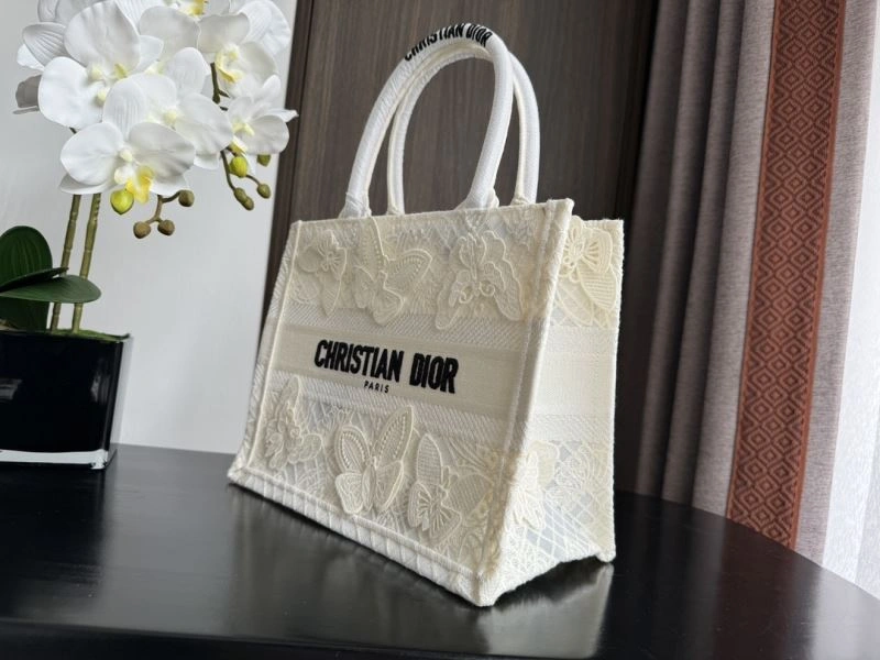 Christian Dior Shopping Bags GoAnywhere 70456