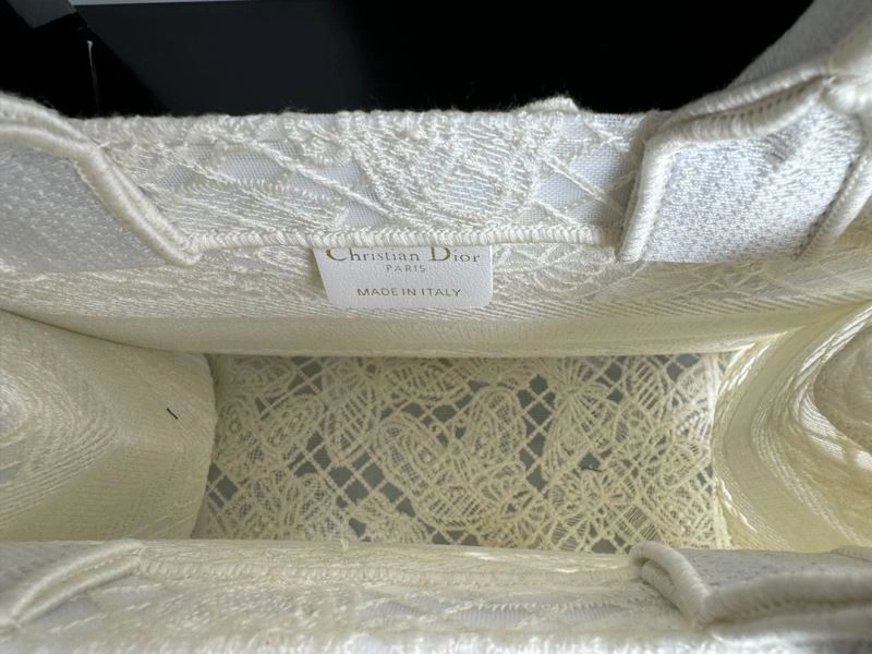 Christian Dior Shopping Bags GoAnywhere 70456