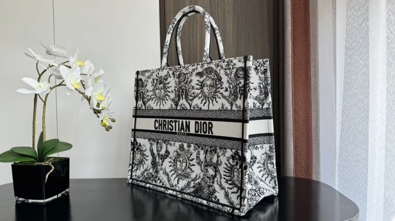 Trendy Christian Dior Shopping Bags 70458