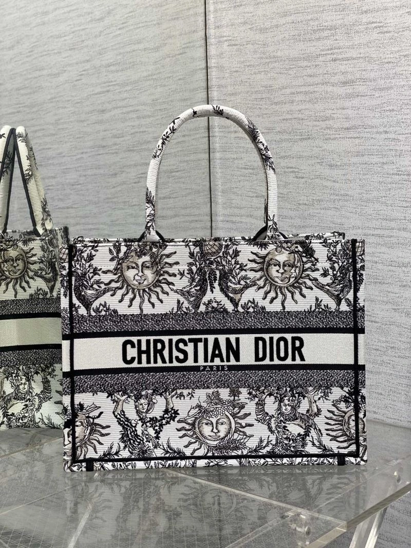 Christian Dior Shopping Bags Colorful 70414