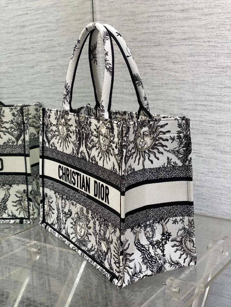 Christian Dior Shopping Bags Colorful 70414