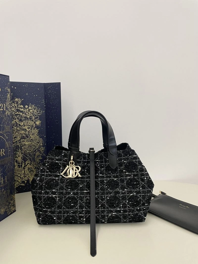 Resilient Christian Dior Shopping Bags 70443
