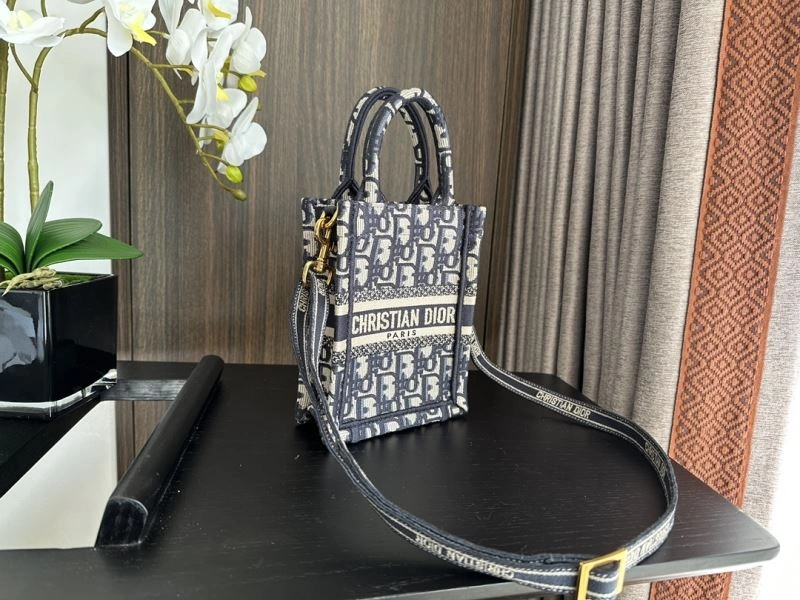 Christian Dior Shopping Bags Attractive 70405