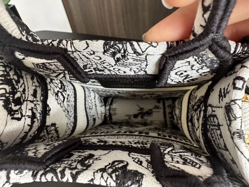 Christian Dior Shopping Bags HighQuality 70401