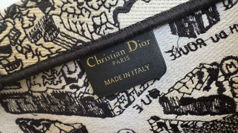 Christian Dior Shopping Bags Modern 70391