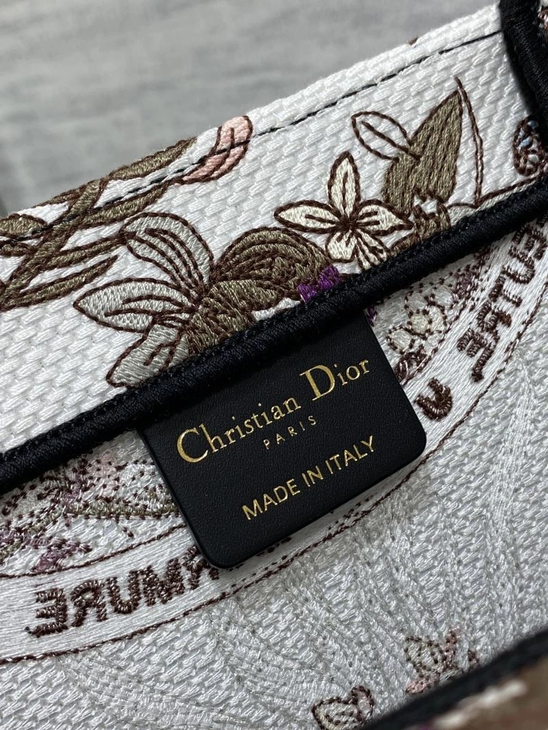 AllSeason Christian Dior Shopping Bags 70399