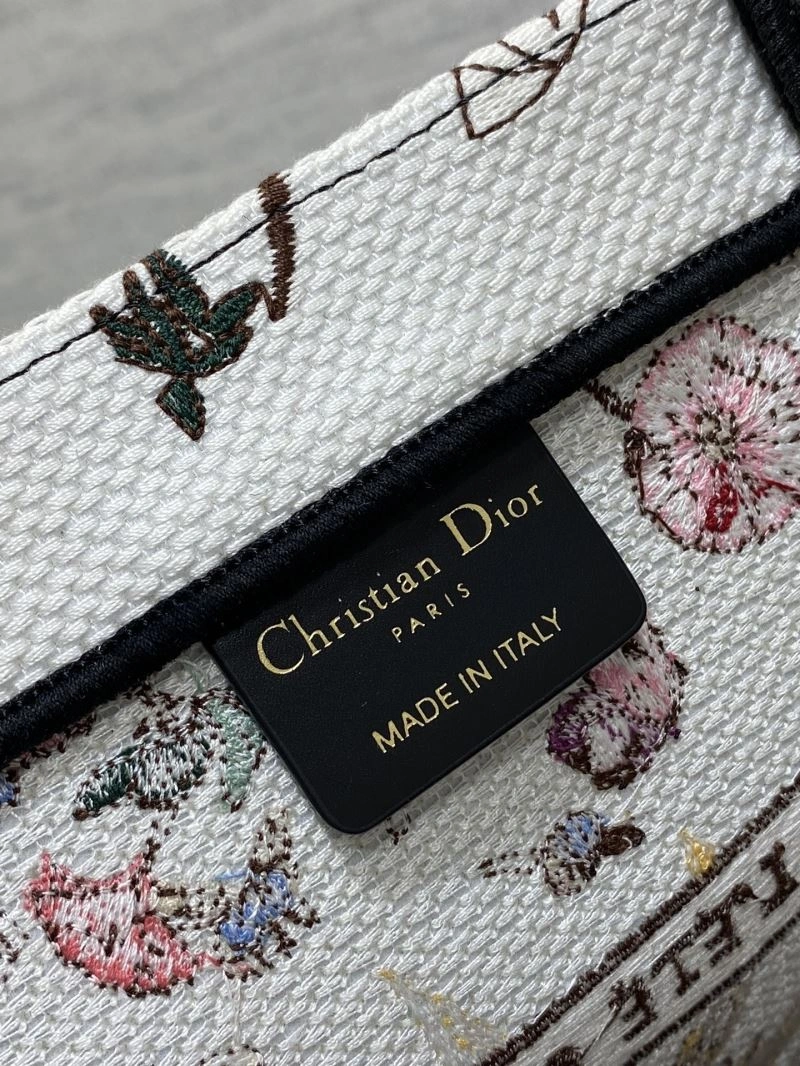 Christian Dior Shopping Bags Vibrant 70415