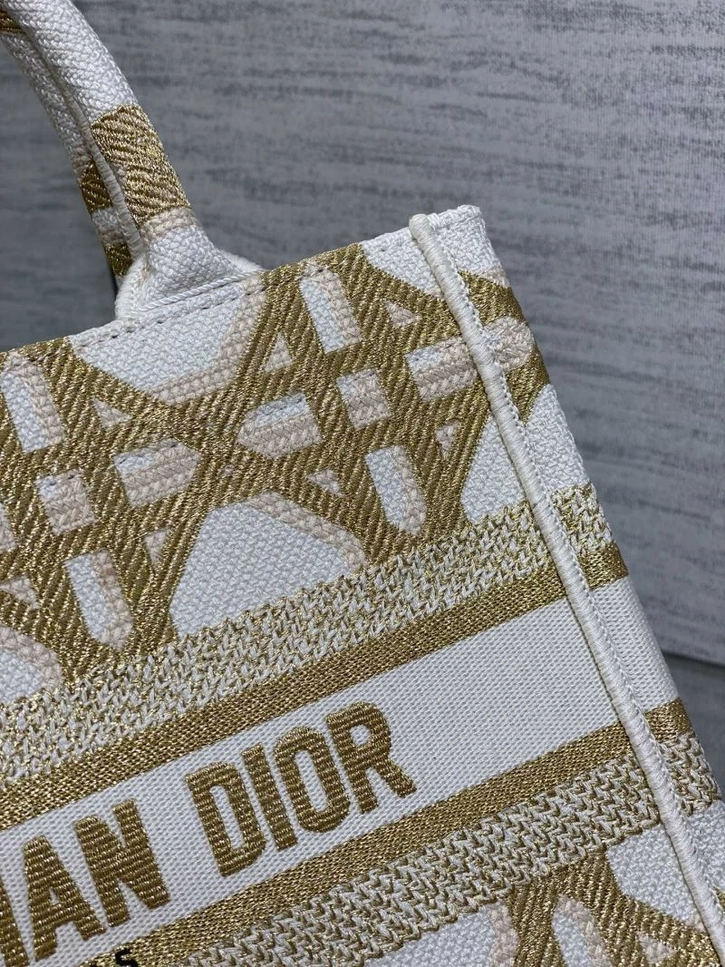 WrinkleFree Christian Dior Shopping Bags 70379