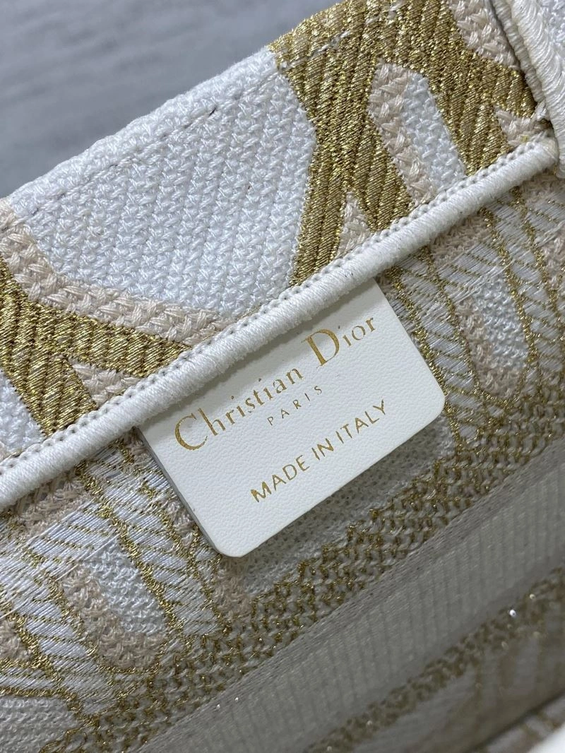 WrinkleFree Christian Dior Shopping Bags 70379