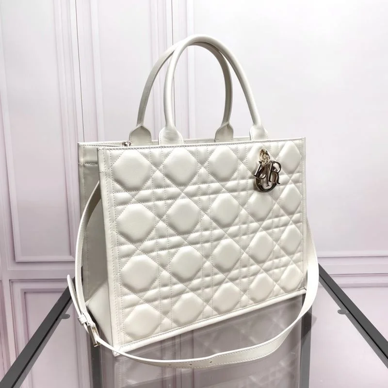 FreshLook Christian Dior Shopping Bags 37701