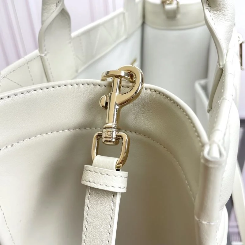 FreshLook Christian Dior Shopping Bags 37701