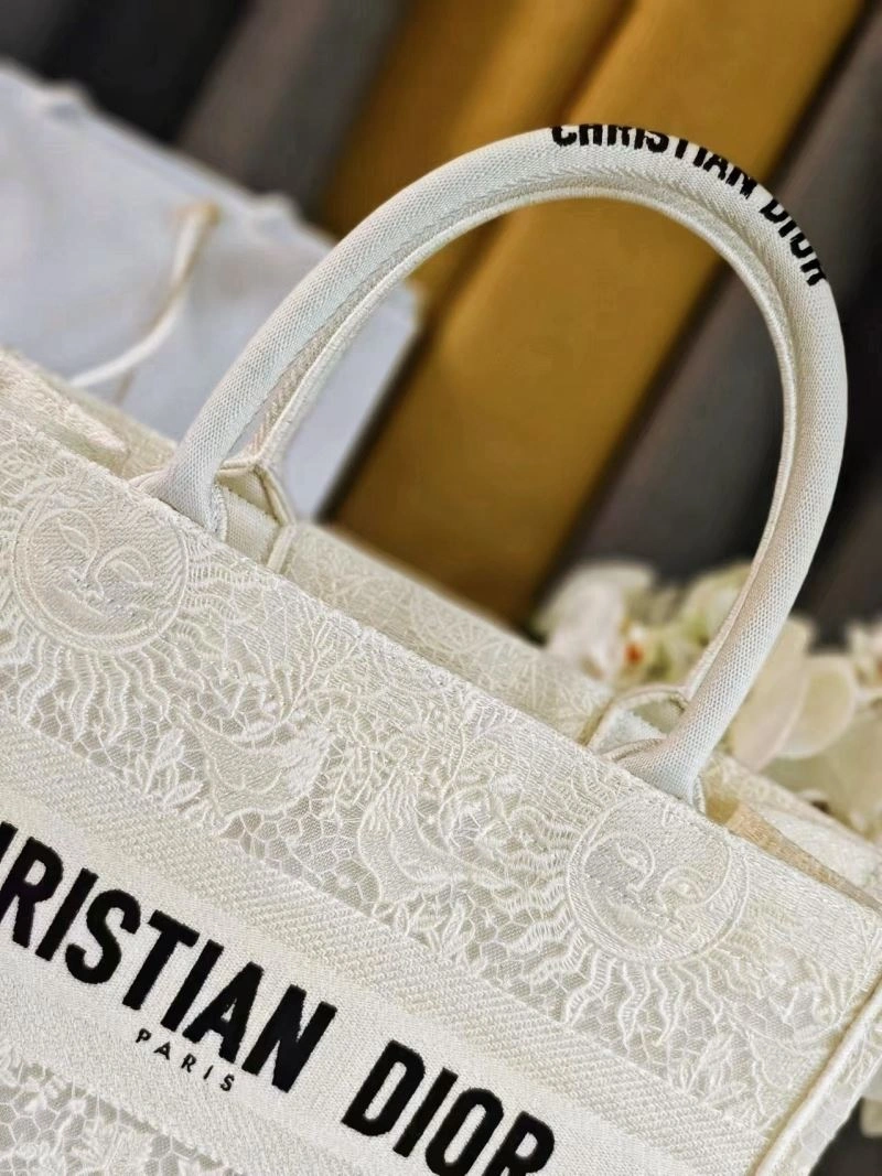 Christian Dior Shopping Bags TimelessDesign 70381