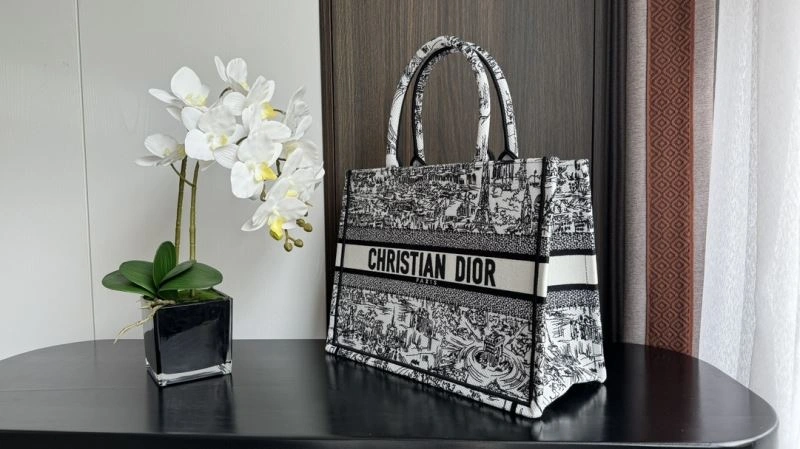 Christian Dior Shopping Bags SmoothTexture 70430