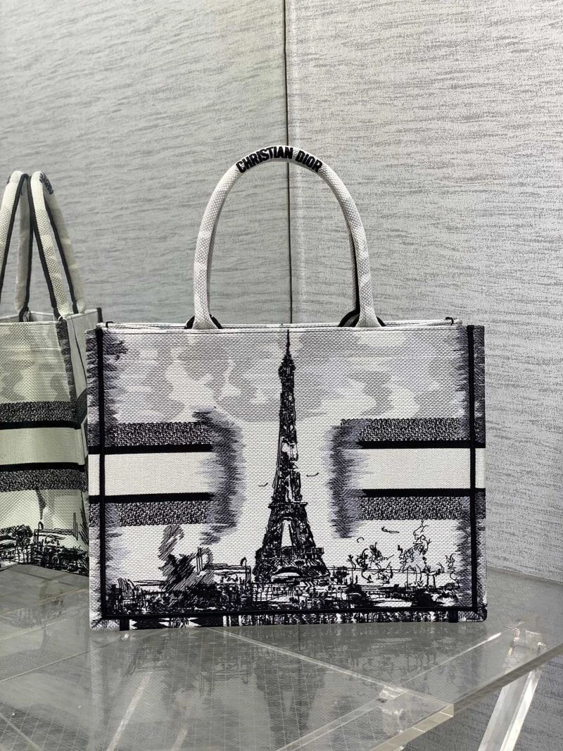 Sleek Christian Dior Shopping Bags 70368