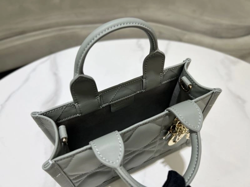 Modern Christian Dior Shopping Bags 70357
