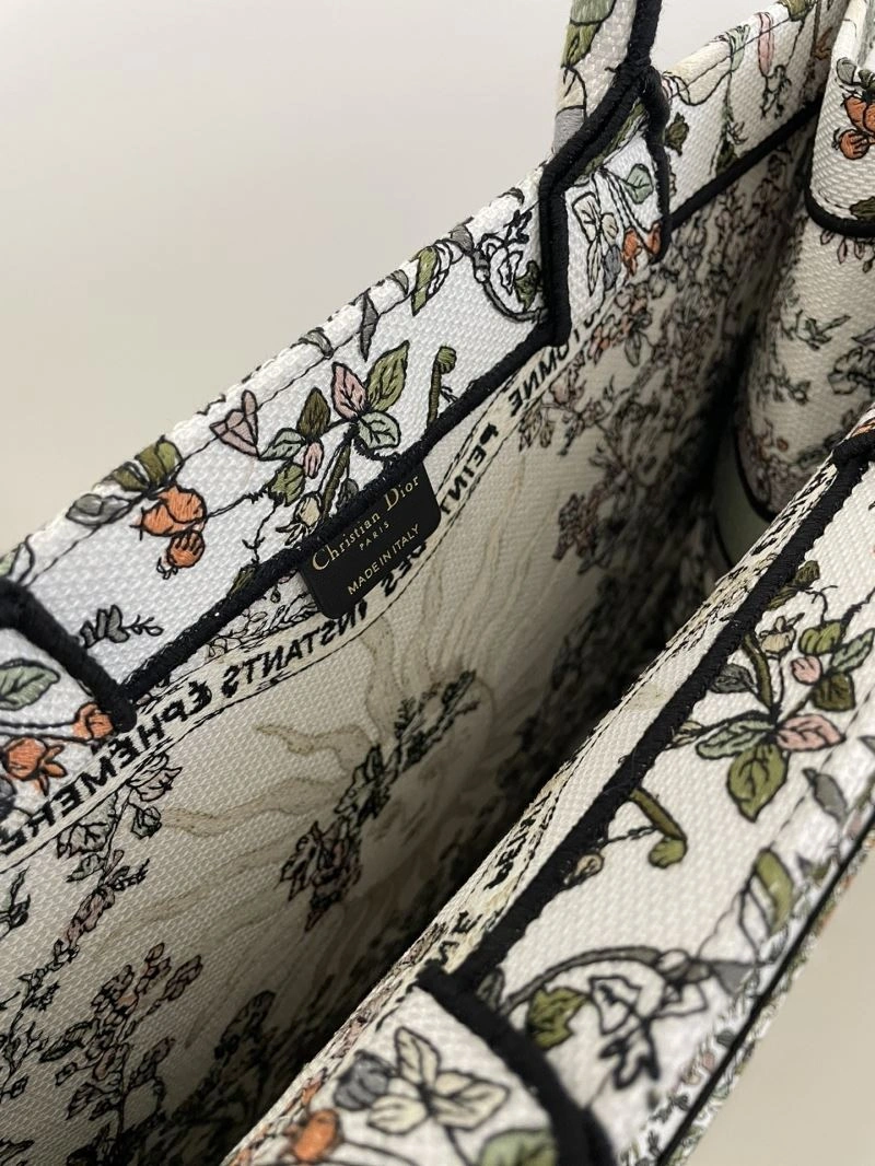 Christian Dior Shopping Bags Trendsetting 70345