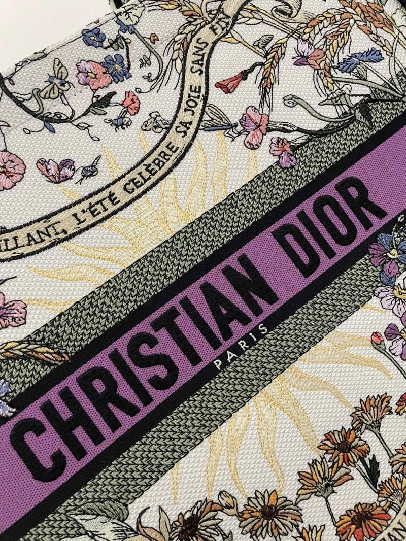 Neat Christian Dior Shopping Bags 70352