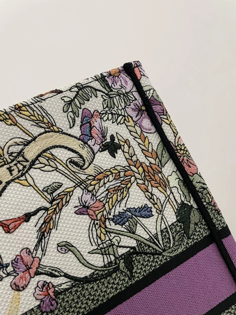 Neat Christian Dior Shopping Bags 70352