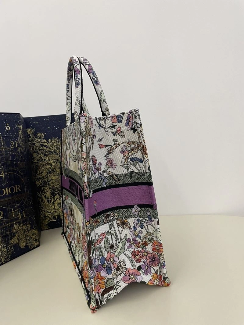 Neat Christian Dior Shopping Bags 70352