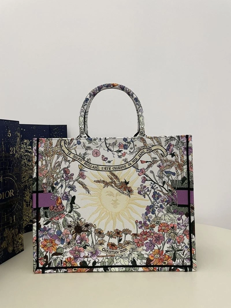Neat Christian Dior Shopping Bags 70352
