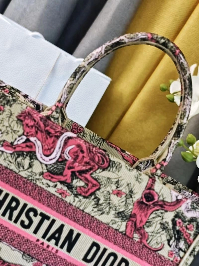 Christian Dior Shopping Bags Vibrant 70431