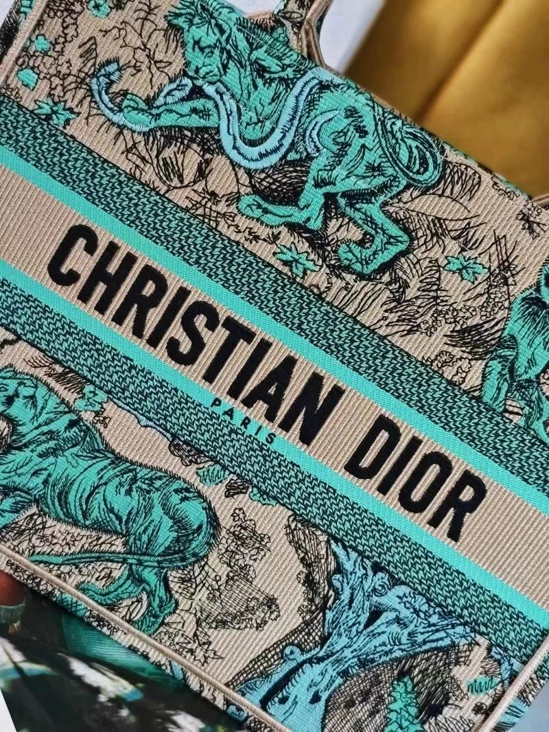 Durable Christian Dior Shopping Bags 70344