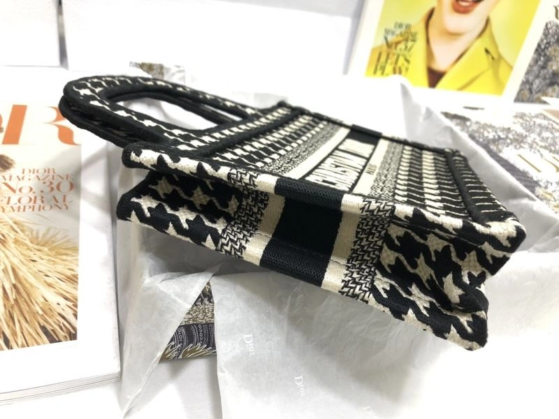Original Christian Dior Shopping Bags 70340