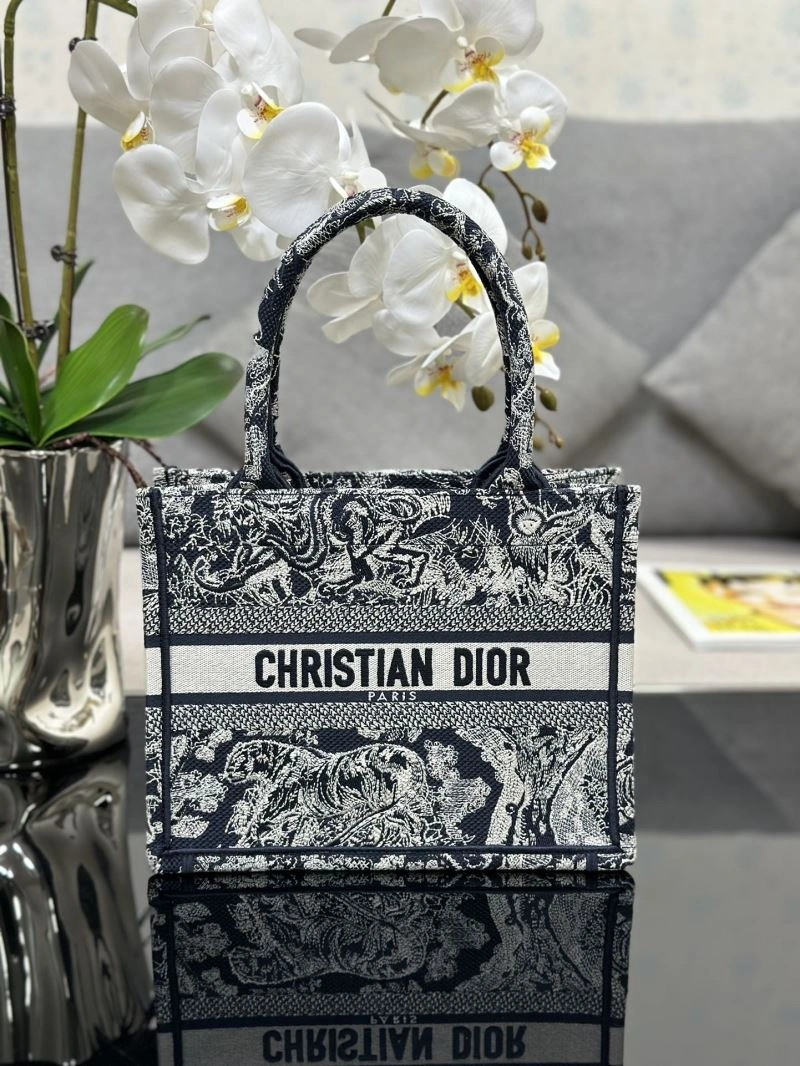 FreshLook Christian Dior Shopping Bags 70336