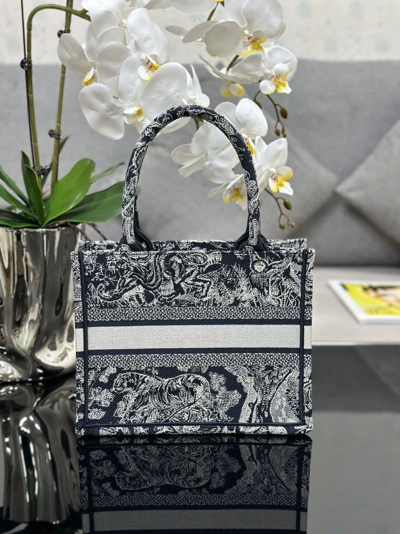 FreshLook Christian Dior Shopping Bags 70336