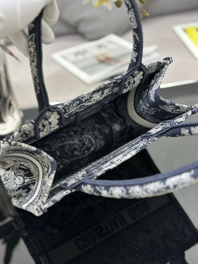 FreshLook Christian Dior Shopping Bags 70336