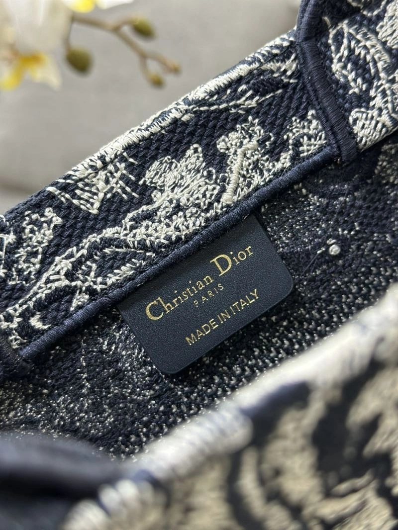 FreshLook Christian Dior Shopping Bags 70336