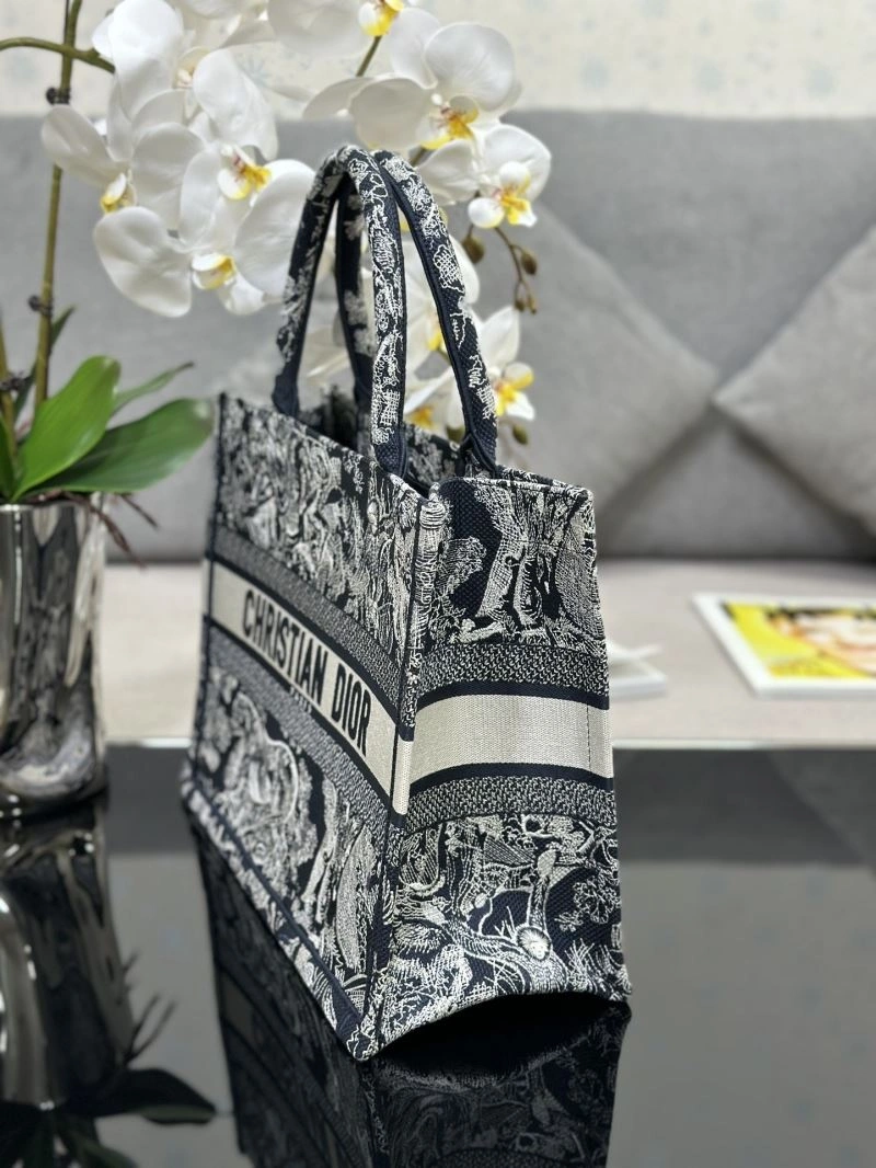 Christian Dior Shopping Bags WaterResistant 70339