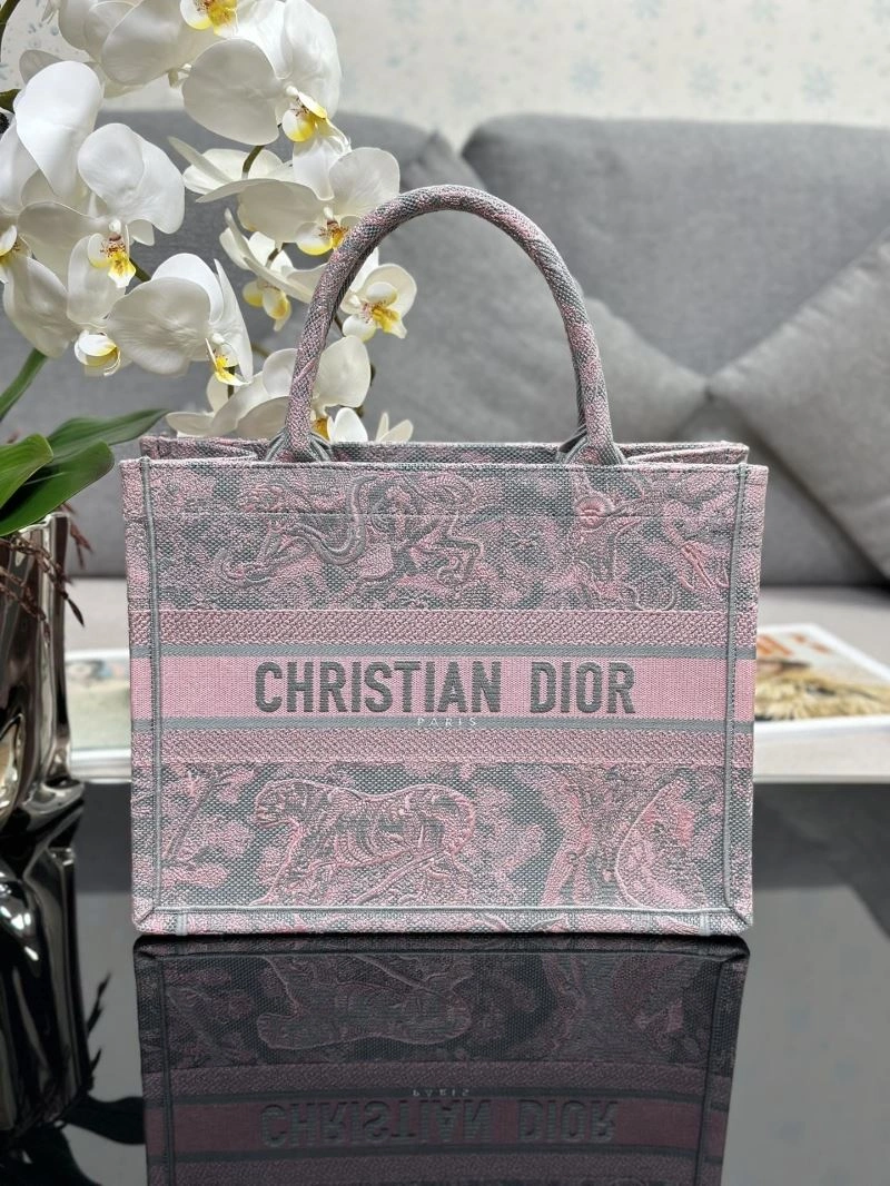FashionForward Christian Dior Shopping Bags 70329