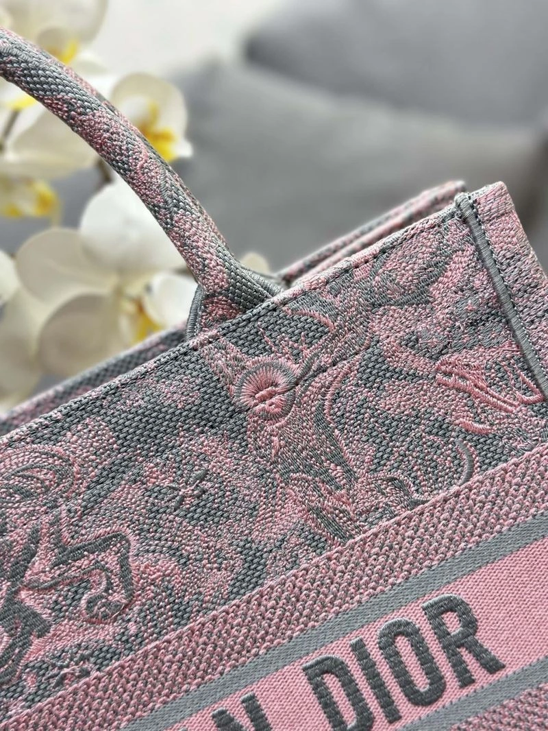 FashionForward Christian Dior Shopping Bags 70329