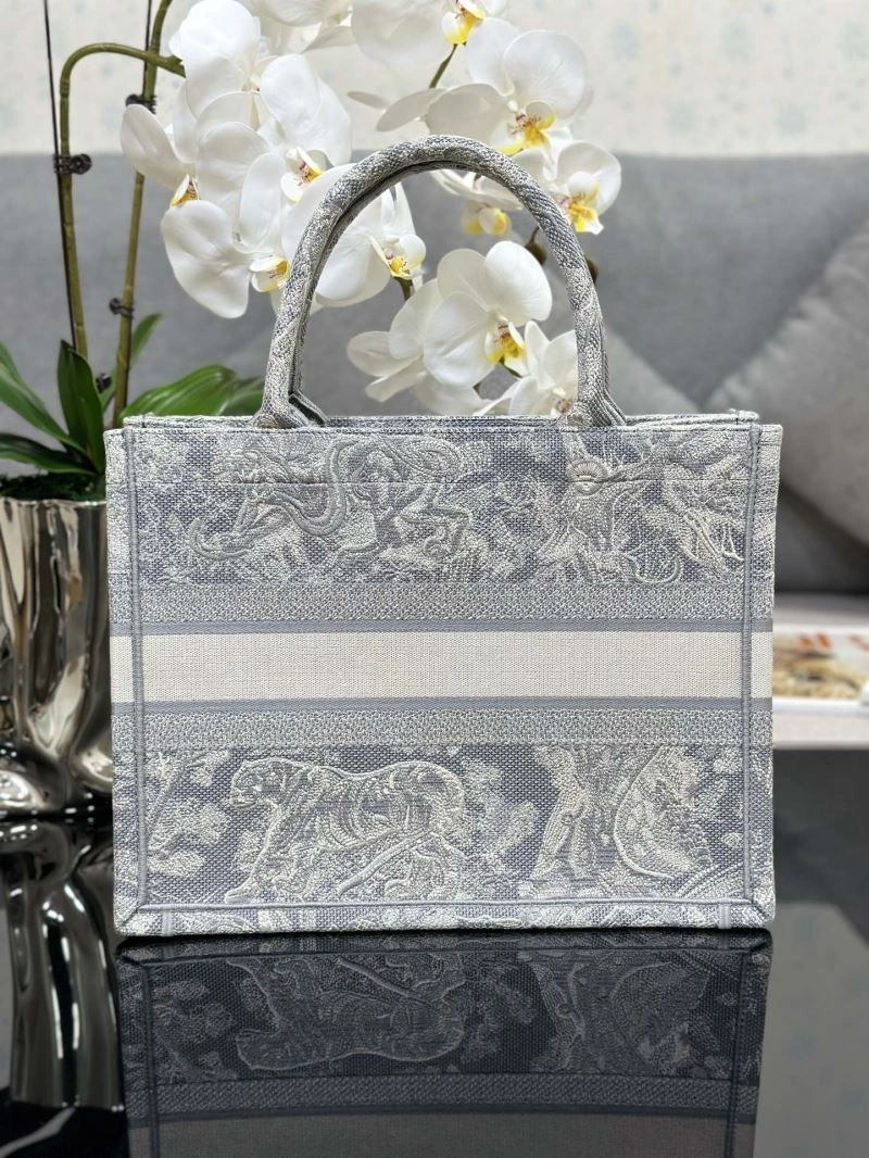 Sustainable Christian Dior Shopping Bags 70320